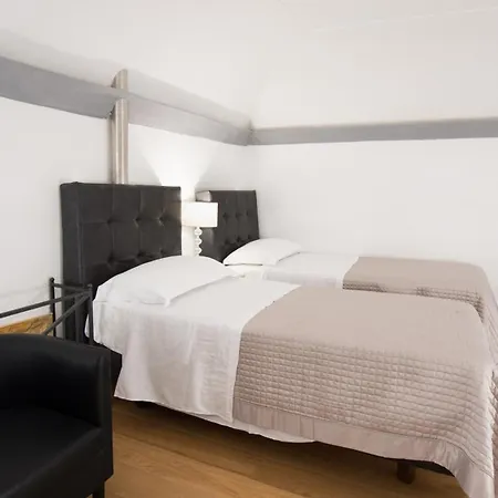 Santa Chiara Boutique Neapol