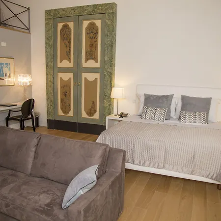 Santa Chiara Boutique