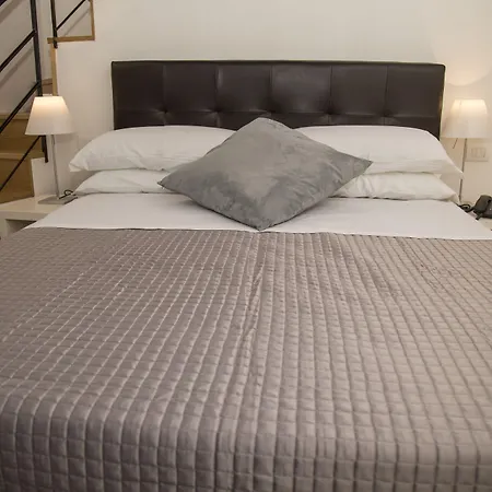 فندق Santa Chiara Boutique