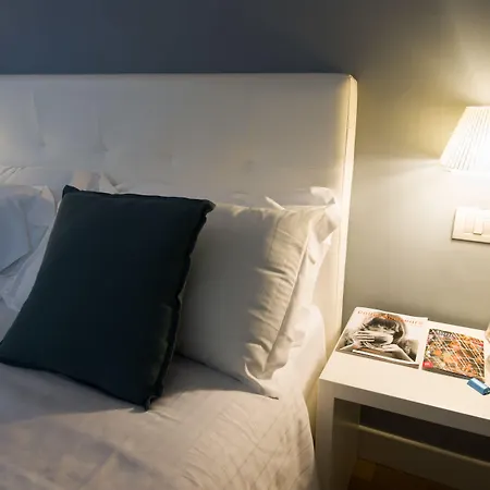 Santa Chiara Boutique 4* نابولي