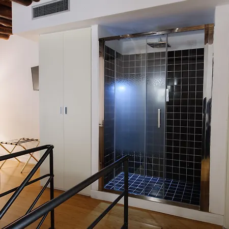 Santa Chiara Boutique