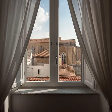 Santa Chiara Boutique 4* نابولي