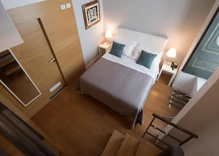 Hotel Santa Chiara Boutique 4*