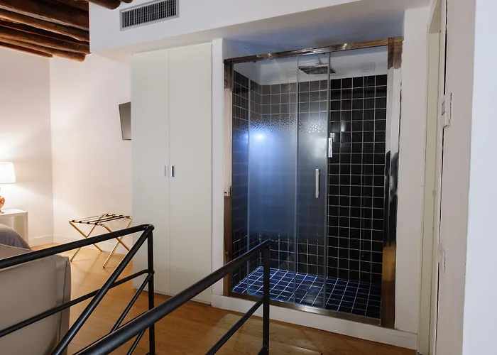 Santa Chiara Boutique